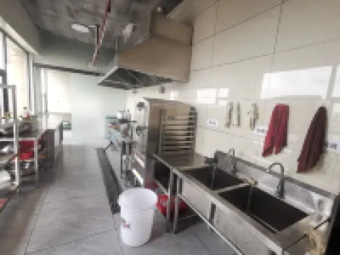 Hongxing Apartment