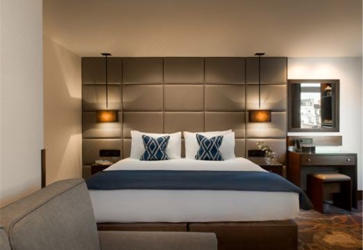 몽칼름 칠워스 타운하우스, 패딩턴의 온수 욕조