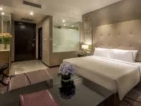 Dorsett Hartamas Kuala Lumpur Hotels near Publika