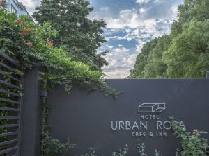 Urban Rosa Hotel