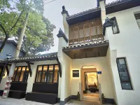 Nanmu Hall No.9 Homestay (Chaozong Street Branch, Changsha) Hoteles cerca de Plaza Wuyi