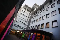 Schiller 5 Hotel
