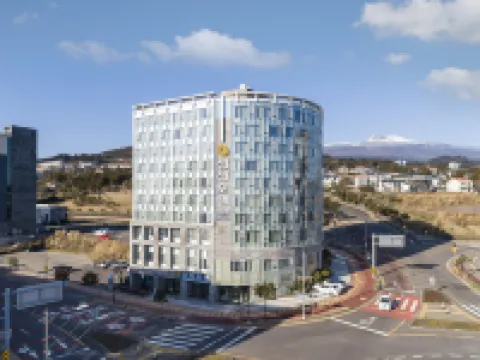 Shin Shin Hotel Jeju Worldcup Hotels near Pyoseon