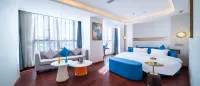 Kunming Houpin Select Hotel (South Railway Station University Town Branch)