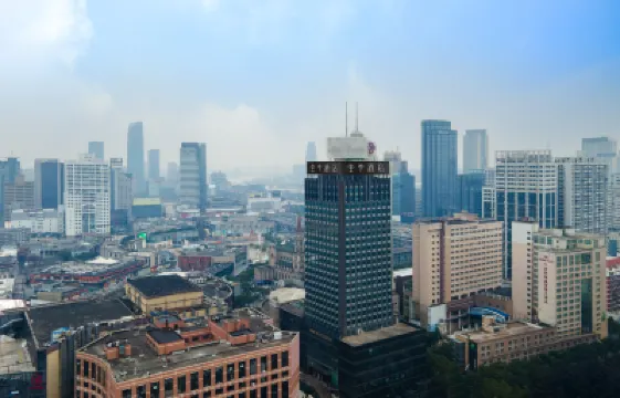 โรงแรม JI (พื้นที่การค้าจตุรัสเทียนยี้ หนิงป่อ) โรงแรมใกล้เทียนยีสแควร์