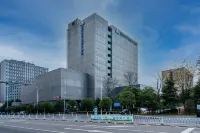 Days Hotel by Wyndham Chongqing Liangping Hotels near Sanxiafeng Commercial Pedestrian Street (Renmin West Road)