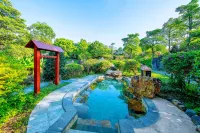 Qingyuan Fogang ShamPoola Forest Hotel - Romanttinen