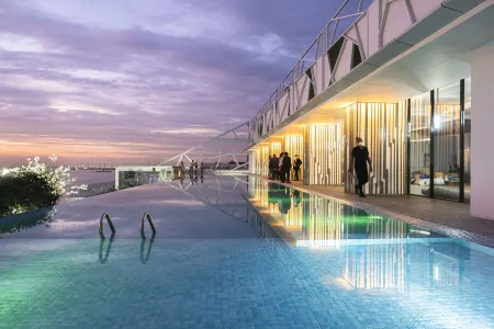 Lime Resort Manila Отели рядом с достопримечательностью «The Dessert Museum»