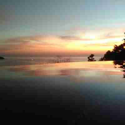Monkey Flower Villas Hotel Exterior