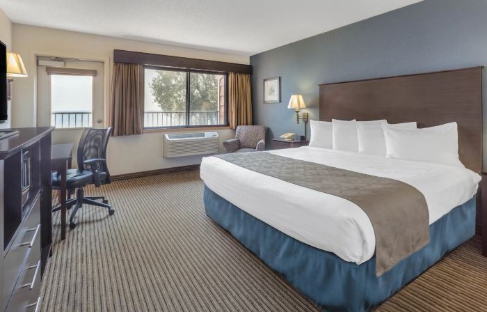AmericInn by Wyndham Menominee