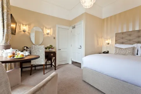 더 벨스필드 호텔