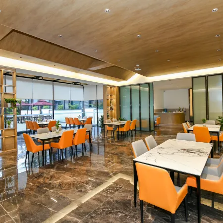 Topping Asset Hotel (Jiangyou High-speed Railway Station Branch)