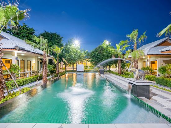 10 Best Hotels near The field animals dream, Tha Yang 2023 10 Best Hotels near The field animals dream, Tha Yang 2023