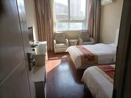 Yongdu Hotel Отели в г. Чжушань