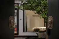 Fuyang Manshengxu Courtyard Homestay (Tianmu Lake Tourism Resort)