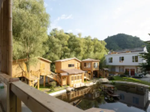 Floral Hotel·Yunshan Yue Hotel (Liuba Branch) โรงแรมในหลิวปา