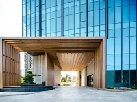 Holiday Inn Zhuhai City Center Các khách sạn gần Zhuhai Technician College
