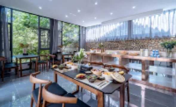 Anyue Linjian Yin Garden Hotel