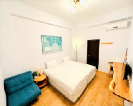 小逗民宿 青青草原附近的飯店