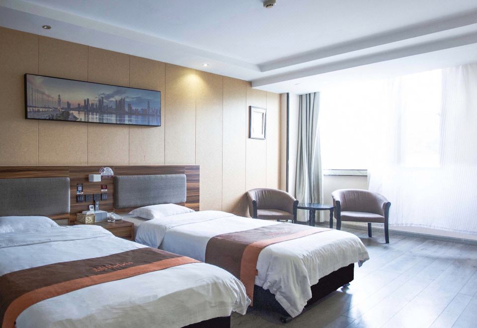 Junyi Hotel Chain (Jiangyin Bund Metro Station Junshan Temple Branch)