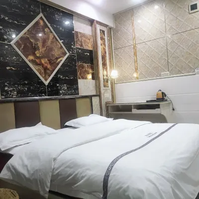 chongyanglonggongbinguan Hotels near Chongyang People's Hospital