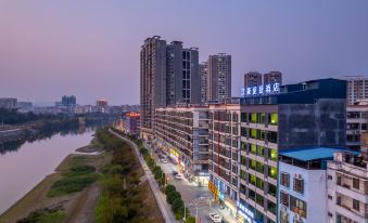 Jianghao Convenience Hotel (Hechi Huanjiang Jiangbin Road)