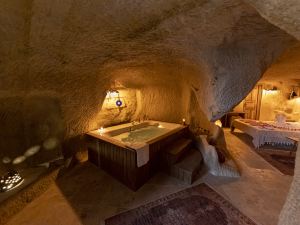 Feris Cave Hotel