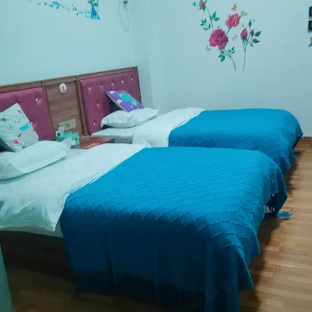Qiu Travel Sunshine Hotel