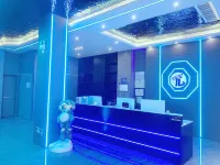 Boke Island E-sports Hotel (Tianzhu Maxilong Branch)
