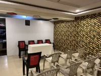 Hotel Satpura Safari Hotels in Chakar