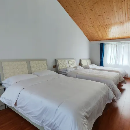 Hong'an Shiguang Inn