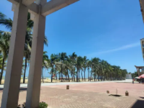 China First Beach Seaside Apartment