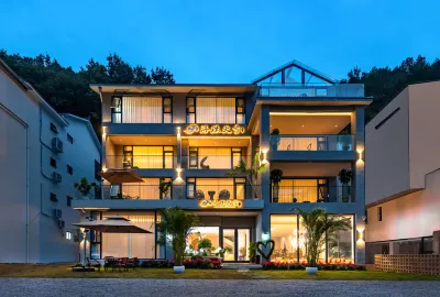 Lao jun shan Luozhu Tianji Homestay (Laojunshan Zhongling Cableway Branch) Hotels near Zhongling Ropeway - Xiazhan Station