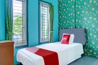 OYO 91731 Home Stay Elis Cateliya Syariah Hotel a West Karawang
