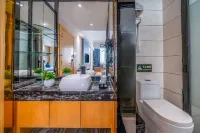 GeLi Hotel (Cenxi People's Hospital Bus Terminal) - 주차장