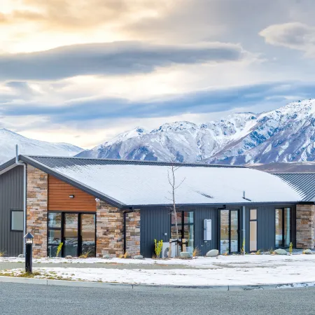 Snow Pine Apartment Отели в г. озеро Текапо