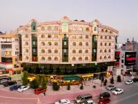Can Adalya Palace Hotel Hotels near برج الساعة