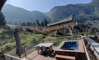Shen Mushan · Yunduoli Homestay
