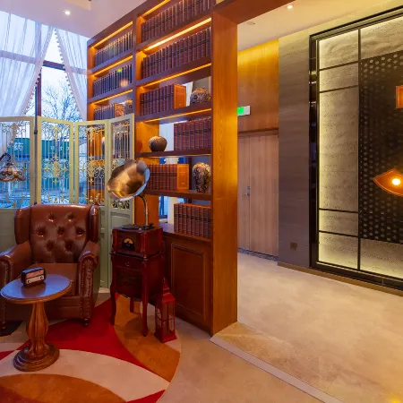 James Joyce Coffetel (Anping Hongqi Street)
