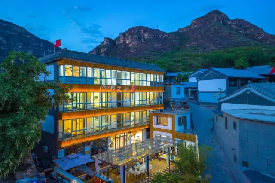 Floral Hotel · Yesanpo Mountain and Water Habitat hotel (Yesanpo Yunxigu Branch)