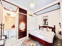 Poolhouse Hostel Hotels in Vang Vieng