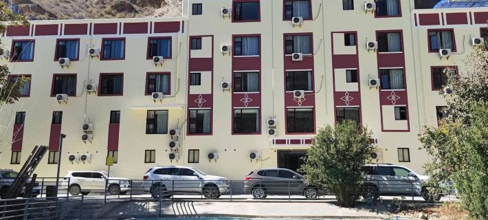 HaiCi Hotel Hotels in Deqin