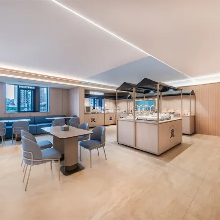 HanTing Hotel (Kunming Anning Donghu Park)