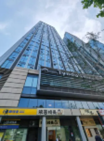 Hezhou Scenic Hotel (Changsha Wuyi Square Peiyuanqiao Subway Station)