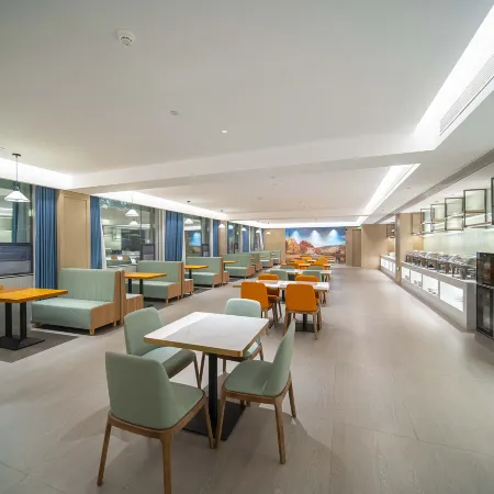 Vienna Hotel(Chenzhou Zixing Dongjiang)