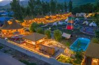 Shire Tribe · Totem Tree House Nomadic Nature Art Space (Narat Branch) - Kitchens