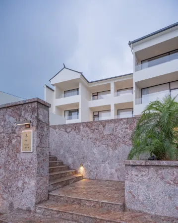Dali Shuanglang Jian Shan Hai Jing Mei Su (Seaview Boutique Inn)