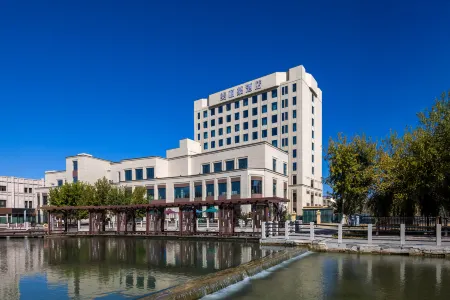 Meilihao Hotel (Bole Branch) Отели в г. Боле