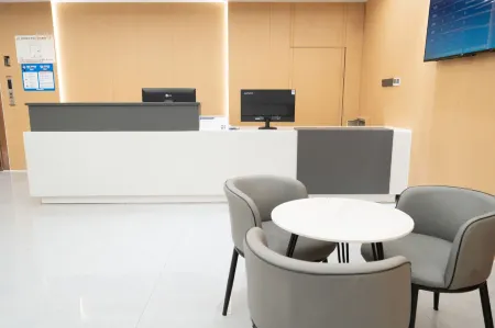 Shiyue Hotel Отели рядом с достопримечательностью «Sichuan University of Light Chemical Industry Yingpan Campus»