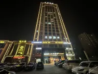 DeMa Esports Hotel (Paojiang Huacheng Plaza Store